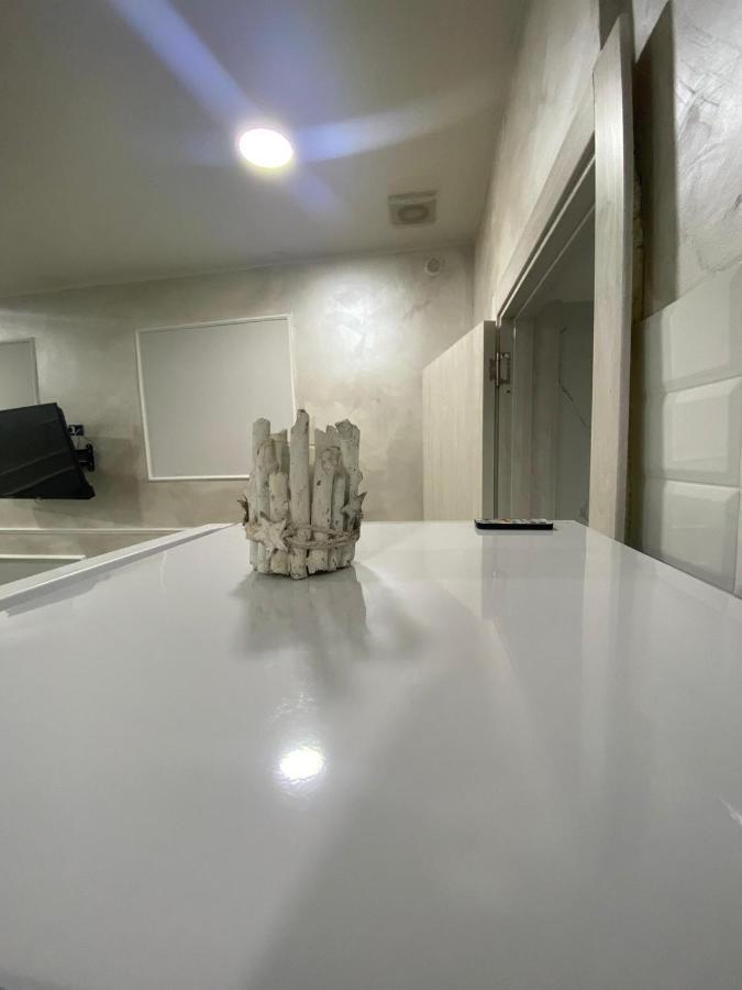 Ester Houses2 Napoli Bagian luar foto