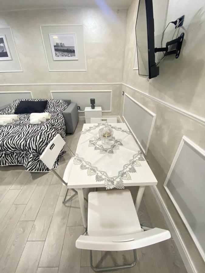 Ester Houses2 Napoli Bagian luar foto